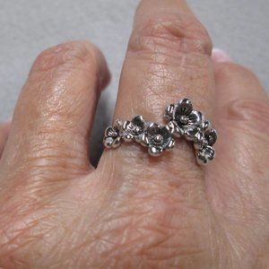 Dainty 925 Sterling Silver Flower Ring> Minimalist, Earthy, Nature>Non Tarnish